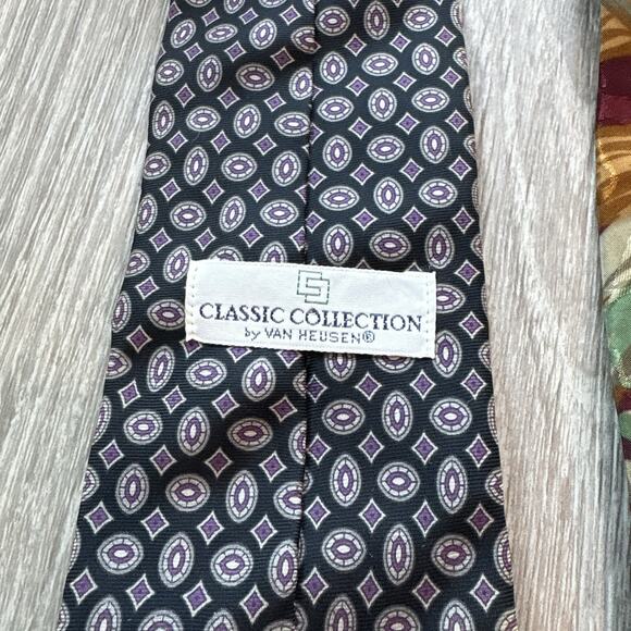 Lot of 4 Vintage Silk Ties Bill Blass Hathaway Mallory Church Van Heusen - Picture 4 of 7